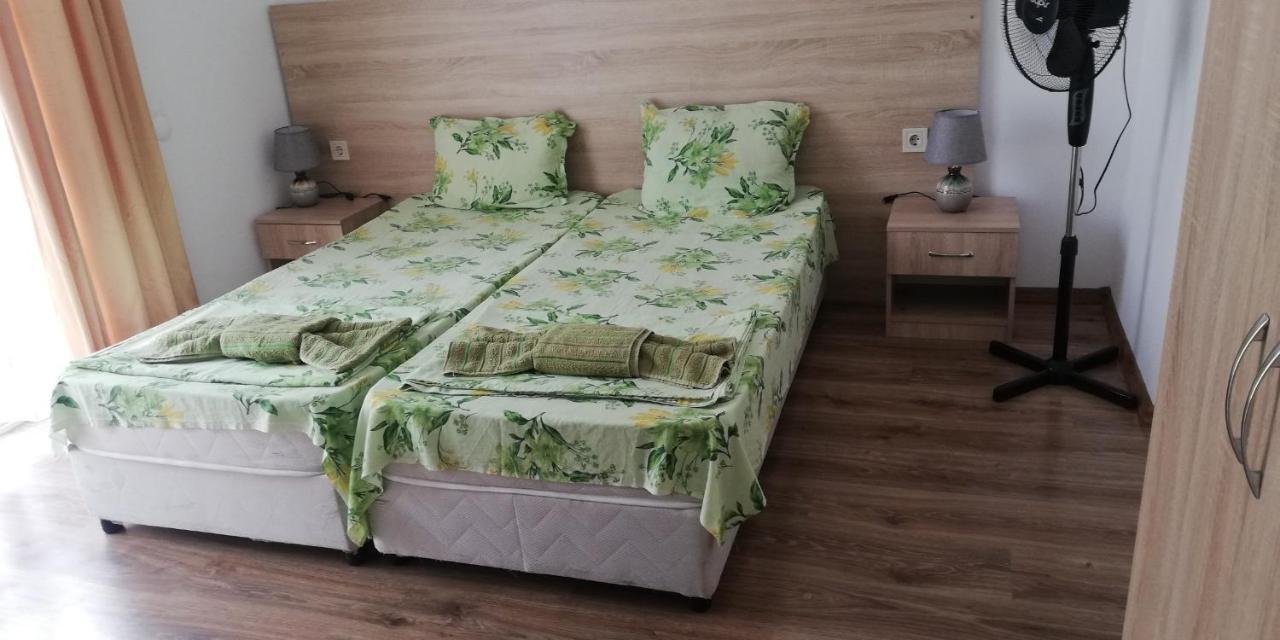 Guest House Ares ソゾポル エクステリア 写真